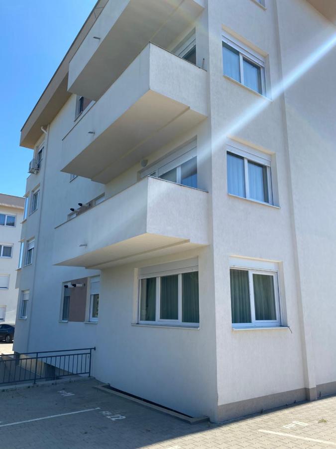 דירות אלבה לוליה Motilor Apartament מראה חיצוני תמונה
